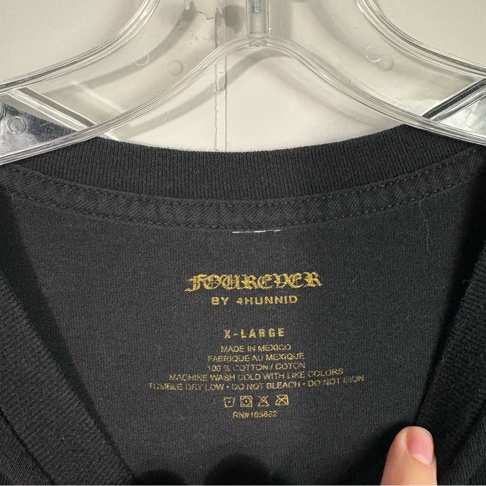4Hunnid Fourever Black Old English Logo Unisex Streetwear T-Shirt XL Rapper YG - Picture 3 of 4